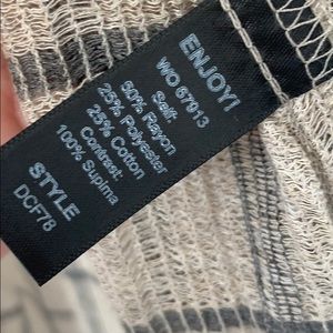 Michael Stars Tops - Michael stars grey and taupe button down Michael Stars Tops - Michael stars grey and taupe button down